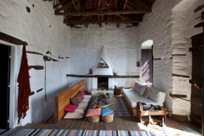 Authentic Pelion House